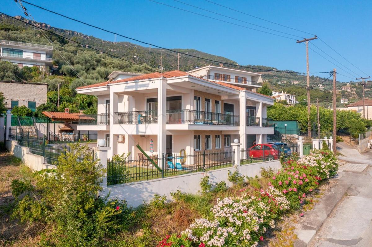 Paralia Platanou Seaview House Exterior foto