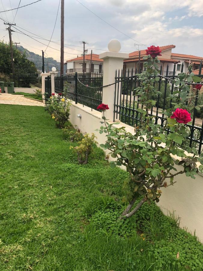 Paralia Platanou Seaview House Exterior foto